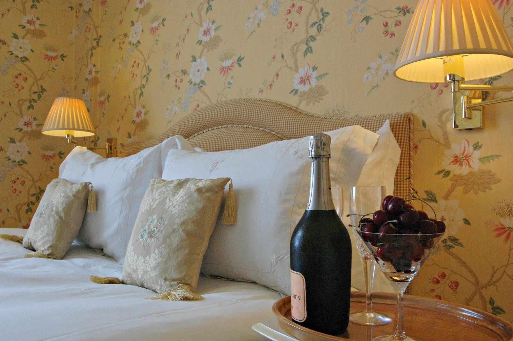 The Old Vicarage Dolfor Hotel Newtown  Eksteriør billede