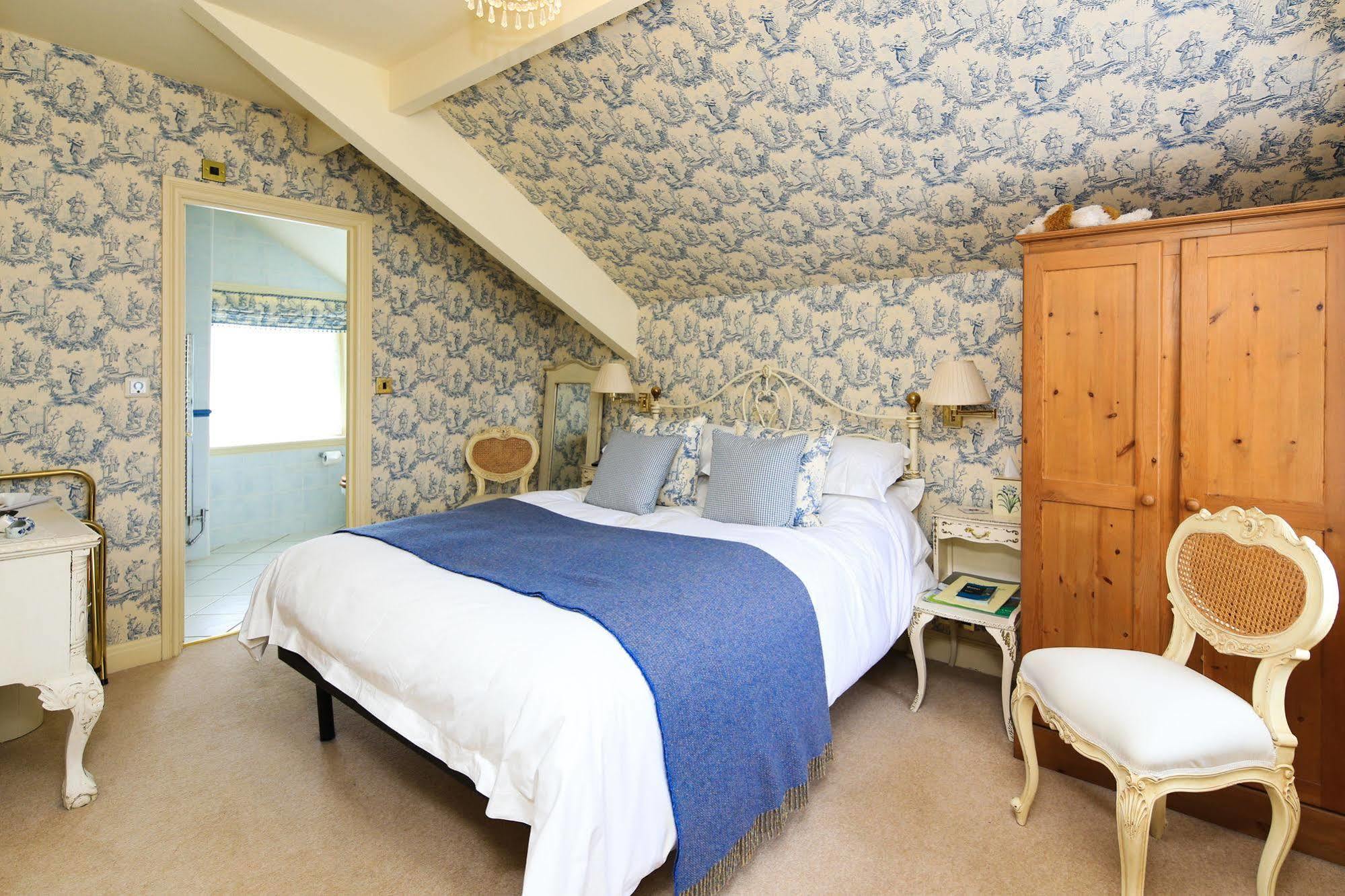 The Old Vicarage Dolfor Hotel Newtown  Eksteriør billede